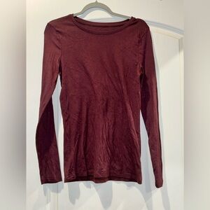 Women's Long Sleeve Maroon Top
